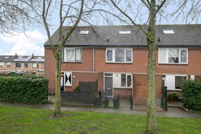 Woning Koningin Wilhelminastraat 35 Piershil