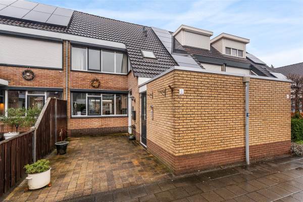 Woning Dokter P. Oosthoekstraat 6 Rijssen