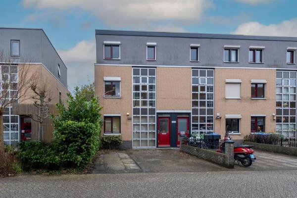 Woning Ann Burtonstraat 14 Leiden