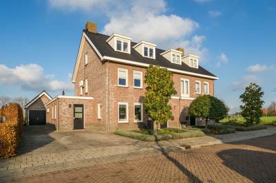Woning De Stegen 33 Hellouw