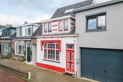 Woning Wethouder F.E. Meerburg sr. kade 8 Katwijk (ZH)