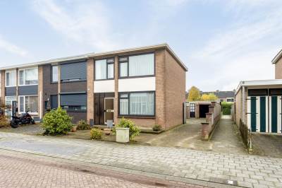 Woning Burgemeester Overmarsstraat 12 Ewijk