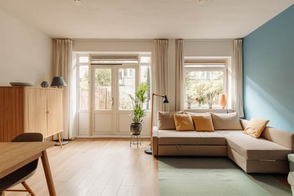 Woning Eerste Atjehstraat 118huis Amsterdam
