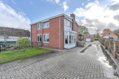 Woning Kanaal B ZZ 152 Emmer-Compascuum