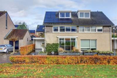 Woning Liesbeth Tilanusplein 23 Rijen