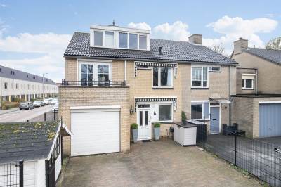 Woning Bladlood 2 Hoogvliet Rotterdam