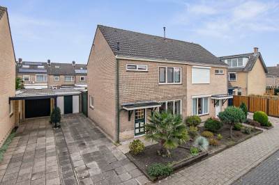 Woning Lijsterbesstraat 19 Steenbergen (NB)