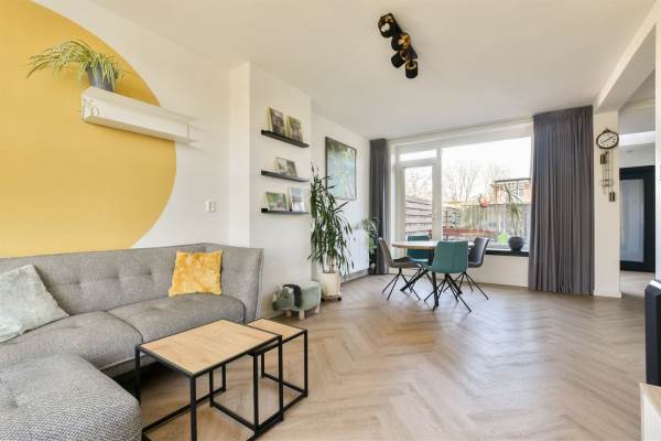 Woning Cort van der Lindenkade 8 Amsterdam