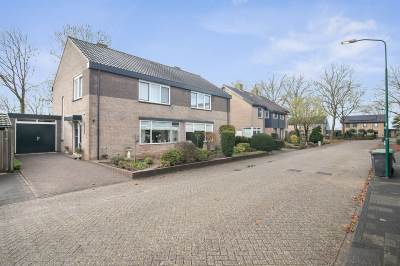 Woning Straussweg 5 Bunschoten-Spakenburg