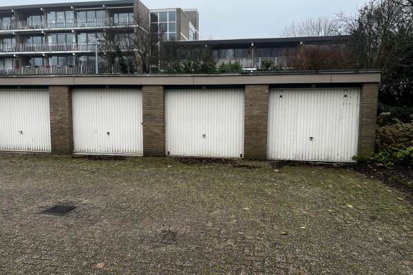 Garage Meidoornweg 52 B- 1 Badhoevedorp