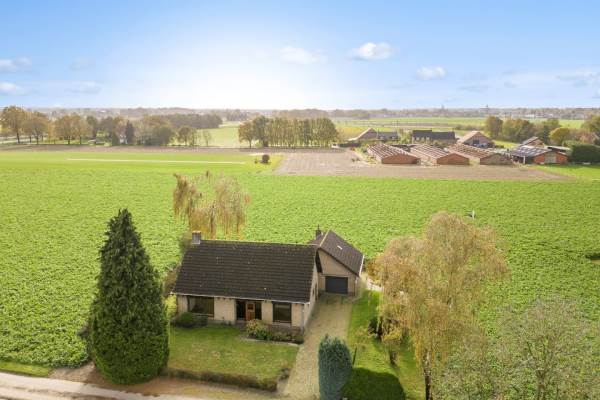Woning Venweg 2 Alphen (NB)