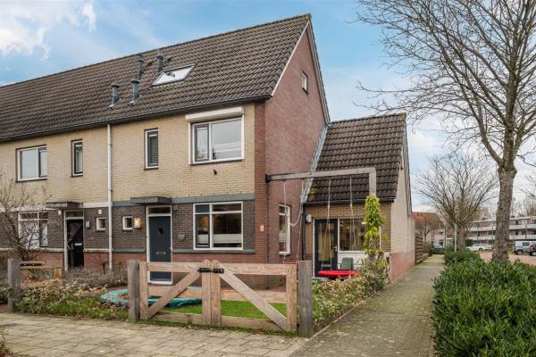 Woning Willem van Harselaarlaan 46 Nijkerk