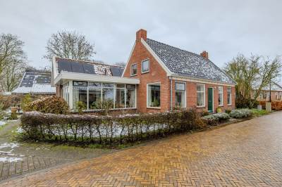 Woning Dorpsweg 4 Westeremden