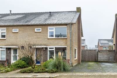 Woning Reuvekamplaan 8 Almelo