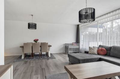 Woning Adama van Scheltemaplein 4 Delft