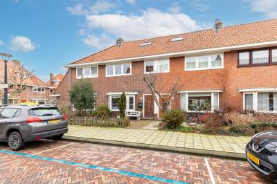 Woning Burgemeester van Tienenweg 1 Diemen