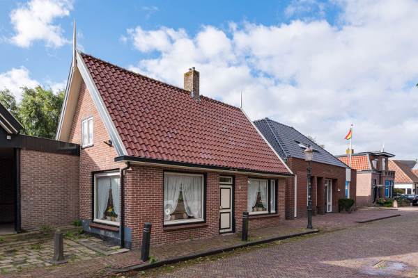 Woning Kerkplein 3 Hippolytushoef