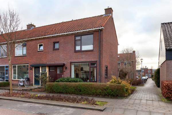 Woning Esdoornlaan 37 Woerden