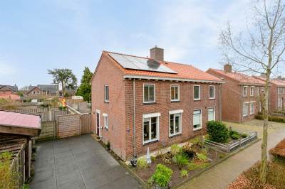 Woning Emmastraat 40 Rijen