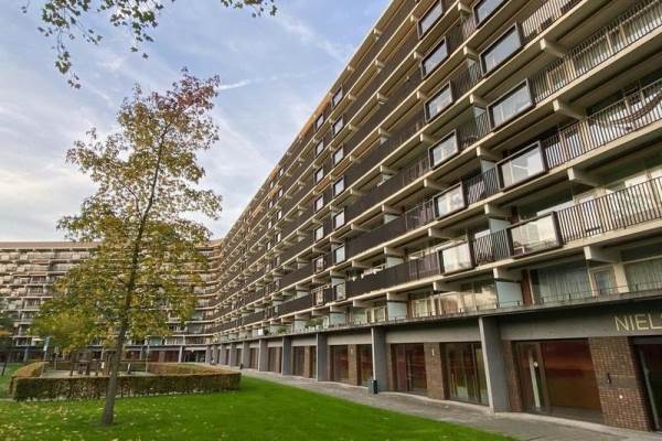 Woning Niels Bohrplaats 402 Rotterdam