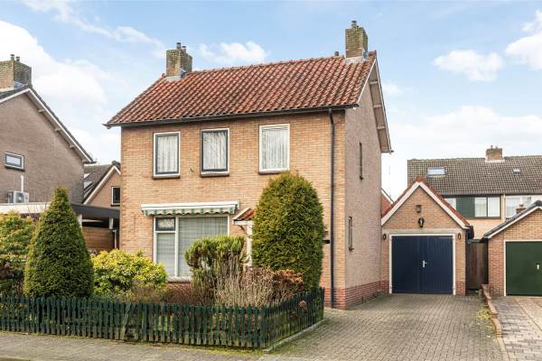 Woning Mr. G. Vixseboxsestraat 7 Holten