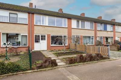Woning Constantijnstraat 87 Vroomshoop