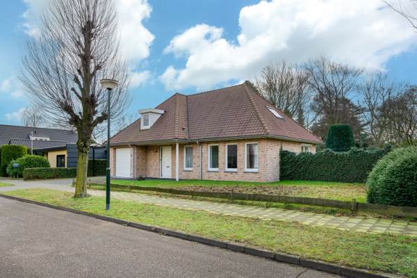 Woning Burg. Eliënsstraat 4 Veghel