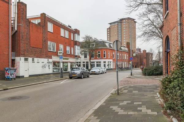 Woning Dirk Huizingastraat 11a Groningen