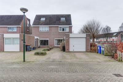 Woning Benraatshoef 17 Raamsdonksveer