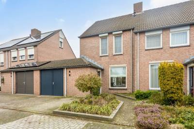 Woning De Boterbloem 12 Budel