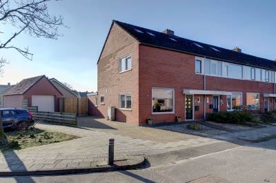 Woning de Vennen 55 Uithuizermeeden