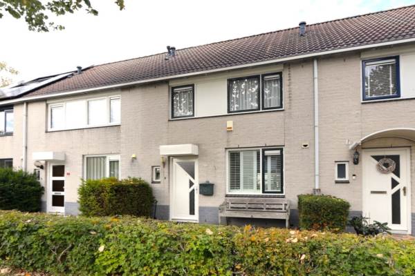Woning Glenn Millerweg 152 Almere