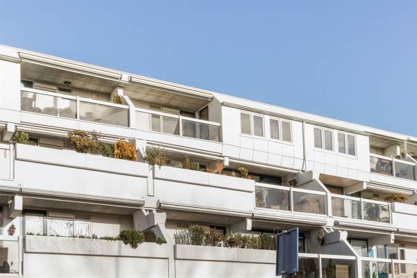 Woning Eduard C F Hellendoornstraat 73 Schiedam