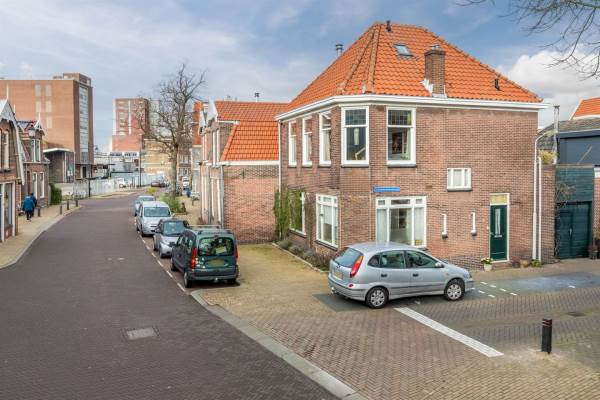 Woning Schoolmeestersstraat 1 Zaandam
