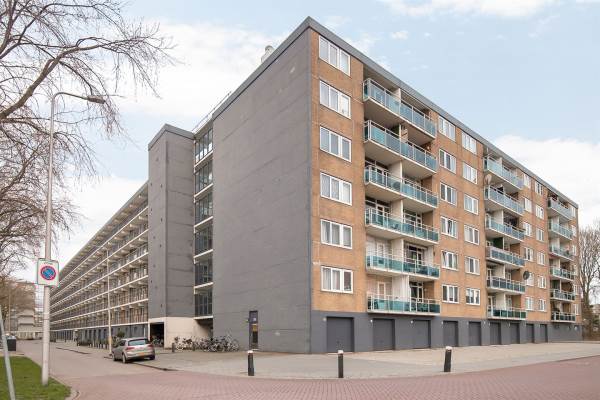 Woning Plutostraat 336 Alphen aan den Rijn
