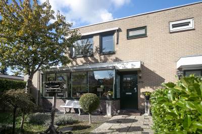 Woning Van den Berghlaan 571 Hoofddorp