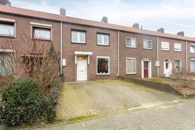 Woning Prof. R. Regoutstraat 57 Best