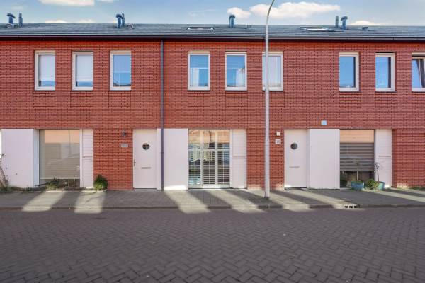 Woning Bisschop van Zoesstraat 16 Tilburg