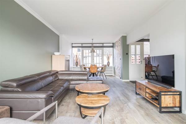 Woning Roodenburgstraat 8 Hendrik-Ido-Ambacht