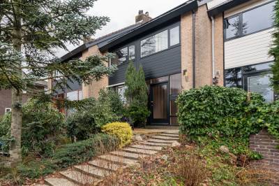 Woning Jhr. van Sypesteynlaan 21 Loosdrecht