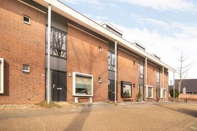 Woning Vijverhof 53 Hendrik-Ido-Ambacht