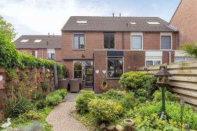 Woning Betsy Westendorpstraat 21 Apeldoorn