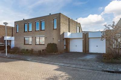 Woning Esdoornlaan 12 Papendrecht