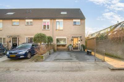 Woning Essenlaan 2 Zoeterwoude