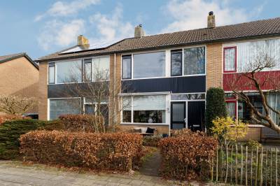 Woning Prins Willem-Alexanderplantsoen 15 Maartensdijk
