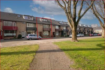 Woning Lepelaarplantsoen 153 Maassluis