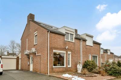 Woning Esdoornlaan 1A Sint Odiliënberg