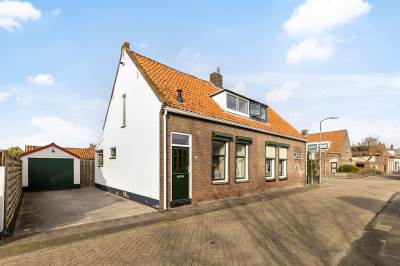 Woning Julianastraat 16 Ooltgensplaat