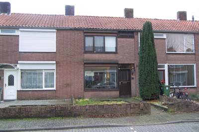 Woning Dr. Poelsstraat 13 Oosterhout (NB)