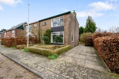 Woning De Schoolmeesterstraat 2 Westzaan